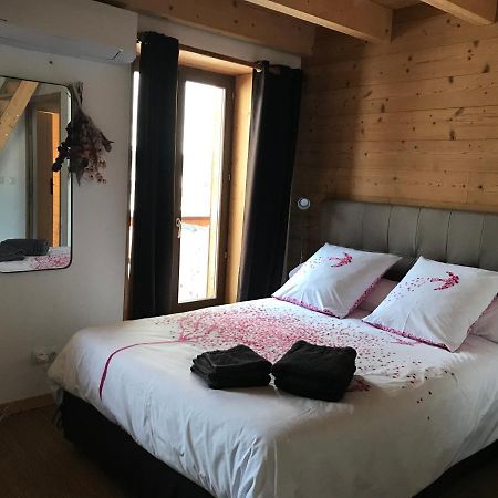 Le Saint Jo Bed & Breakfast La Féclaz Exterior foto