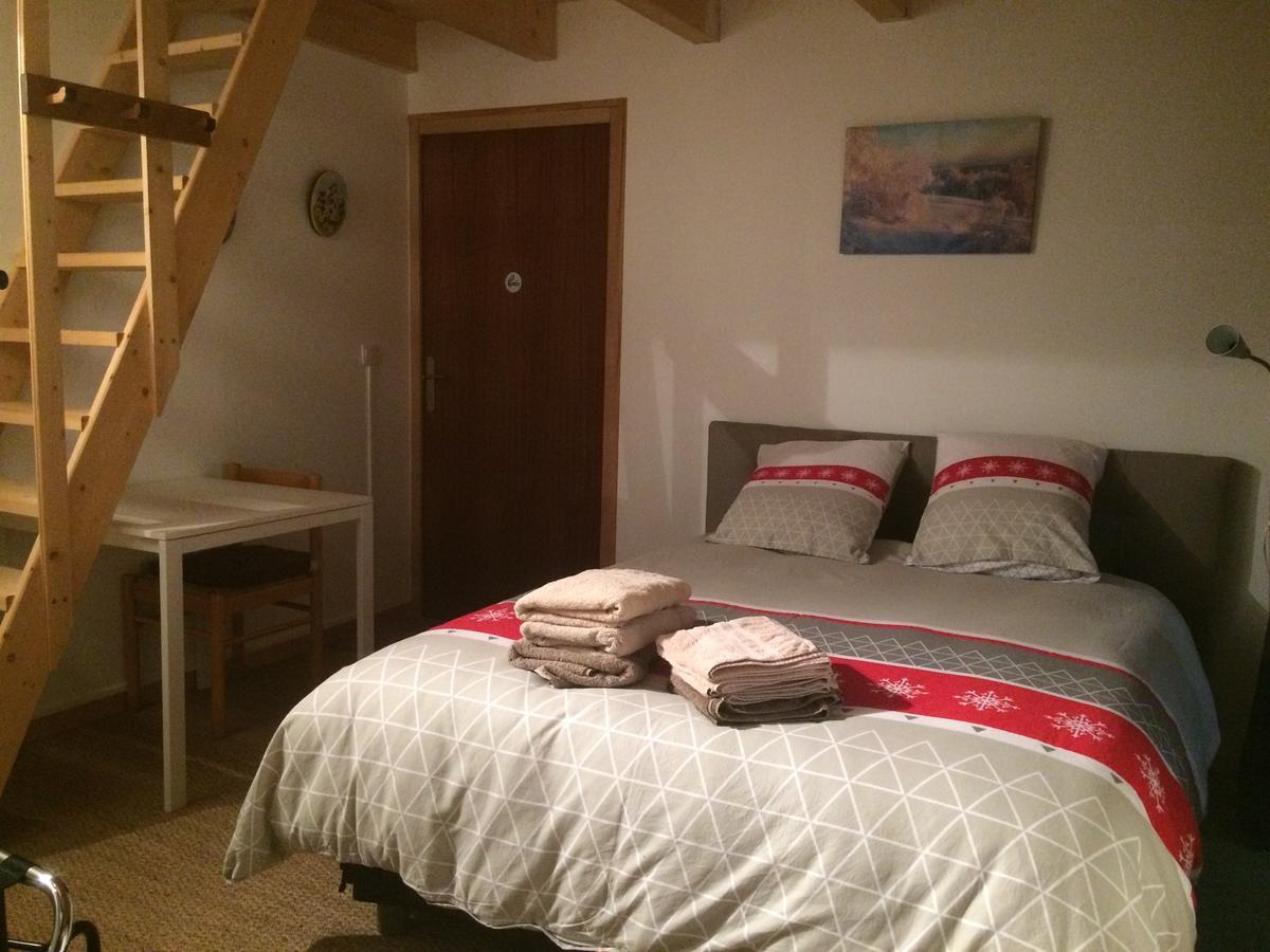 Le Saint Jo Bed & Breakfast La Féclaz Exterior foto
